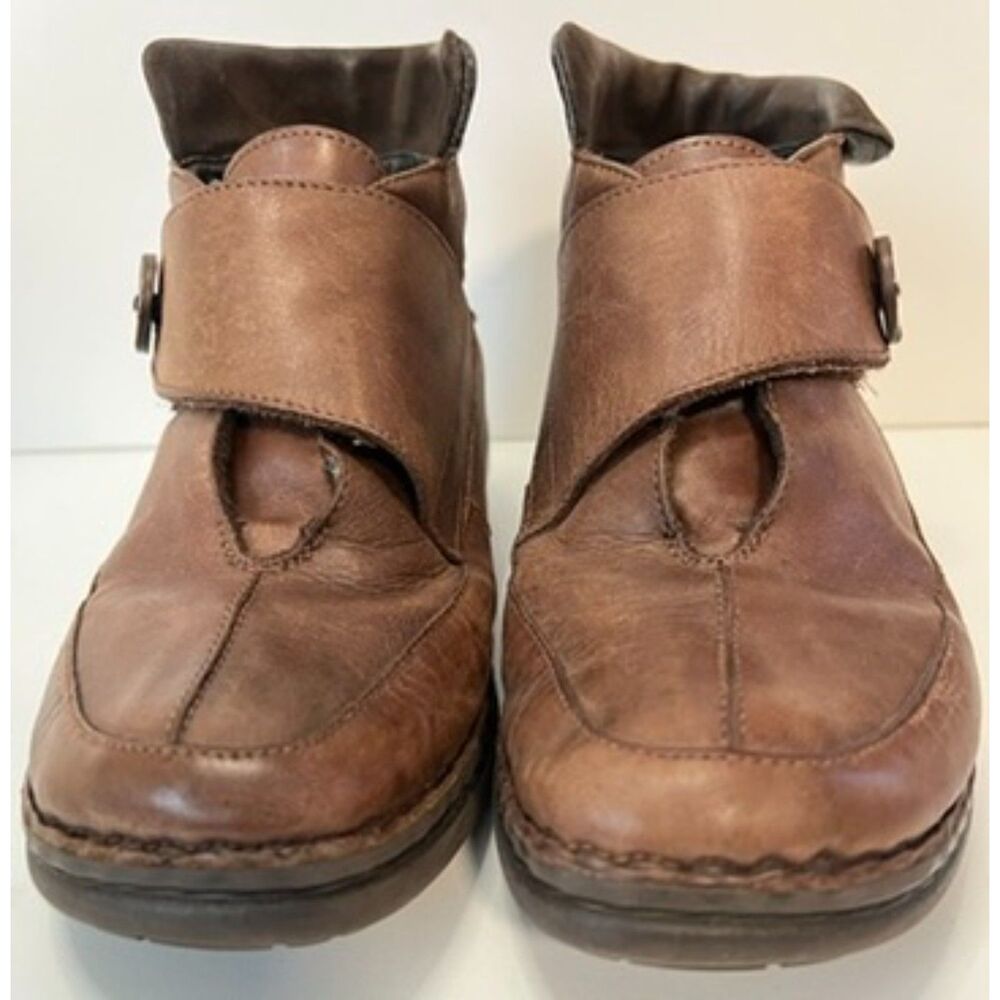 NAOT brown leather ankle booties. Size 38 (7 women)
